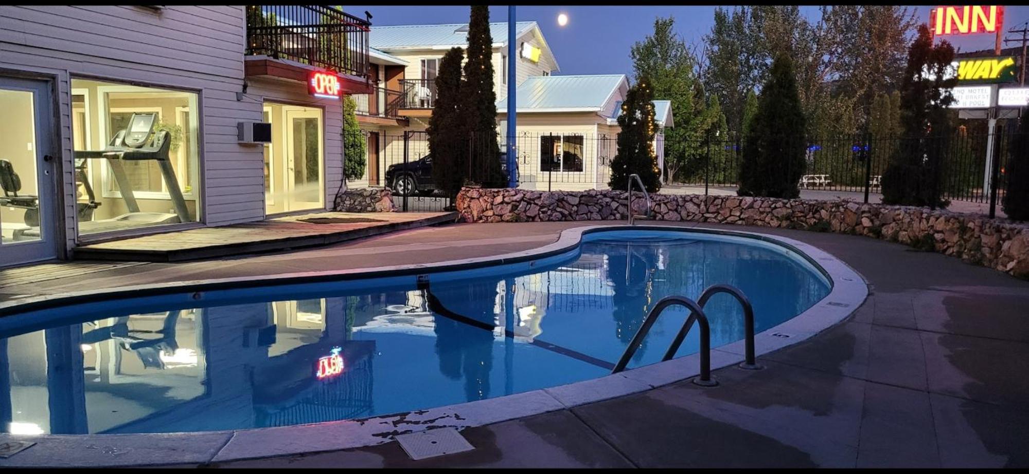Cache Creek Inn Экстерьер фото