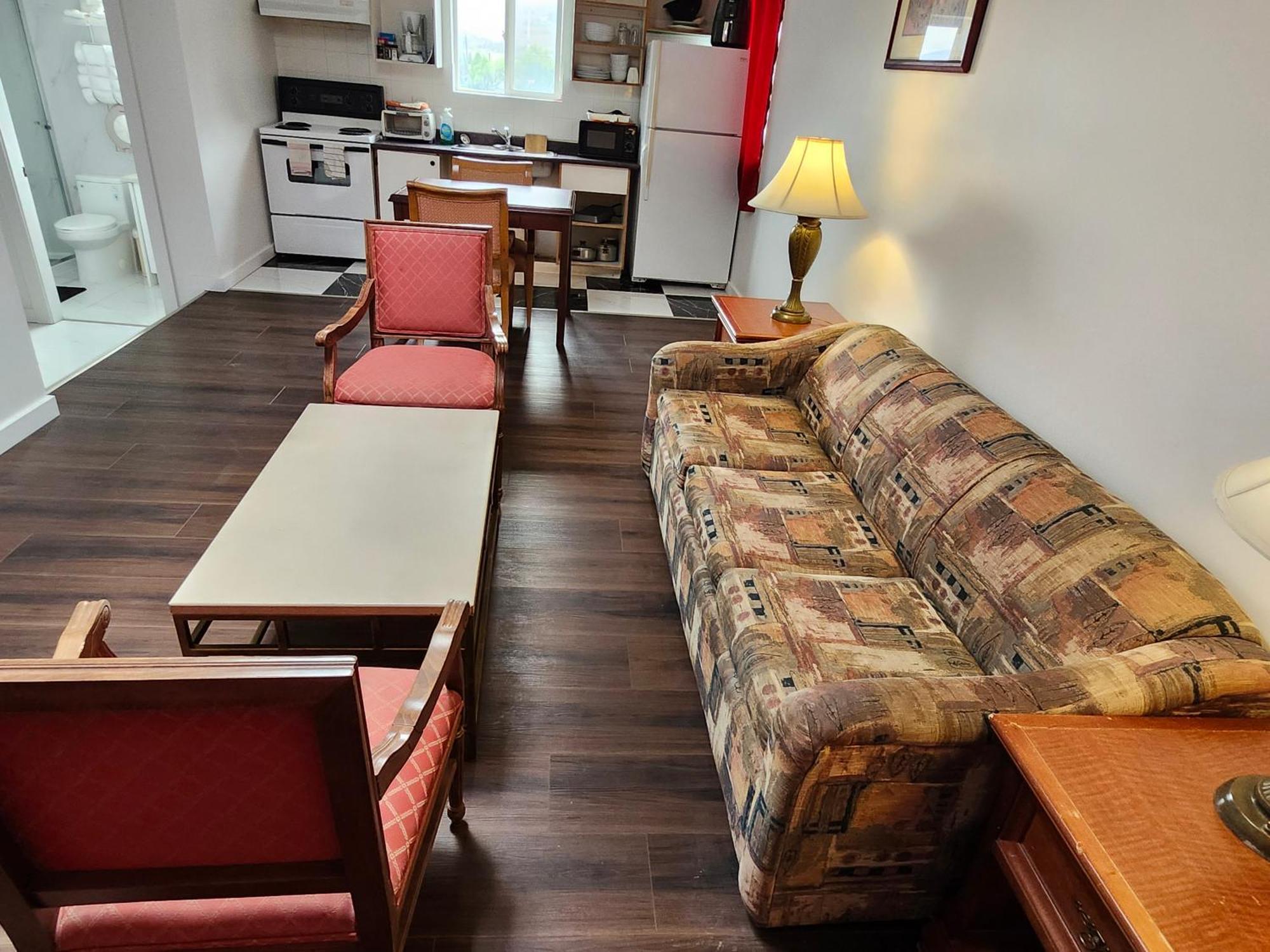 Cache Creek Inn Экстерьер фото