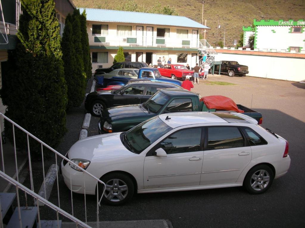 Cache Creek Inn Экстерьер фото